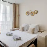 Stunning Family Flat - Grands Boulevards - With Ac
