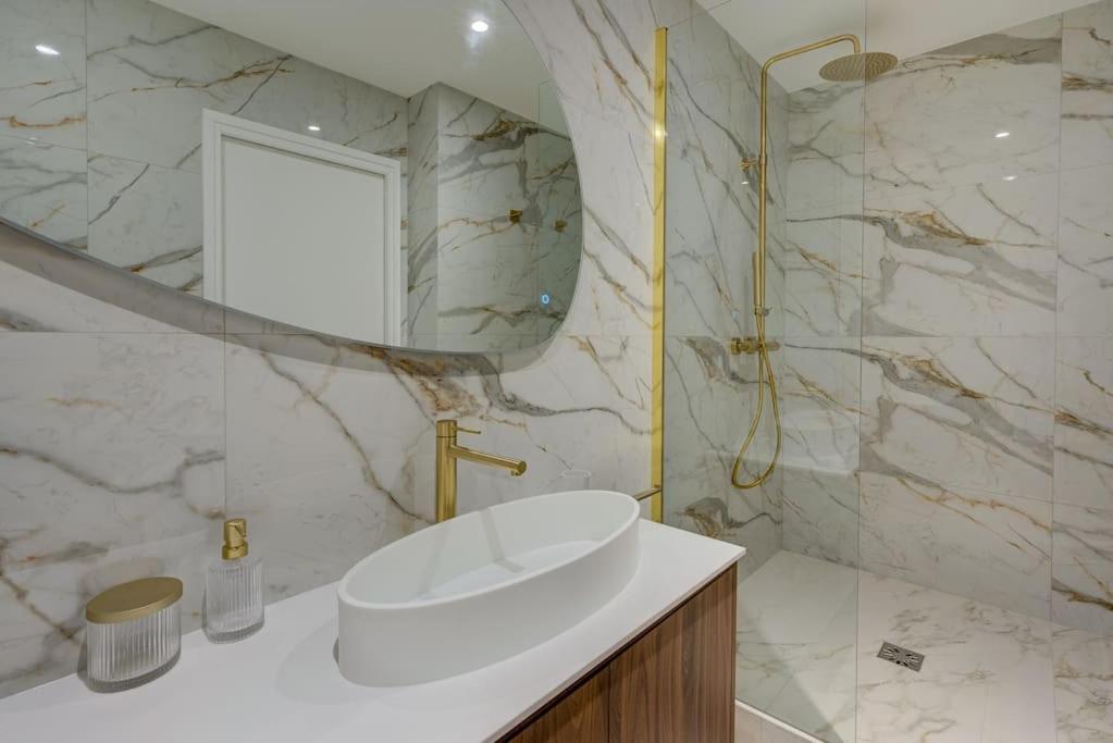 Stunning Family Flat - Grands Boulevards - With Ac Paris