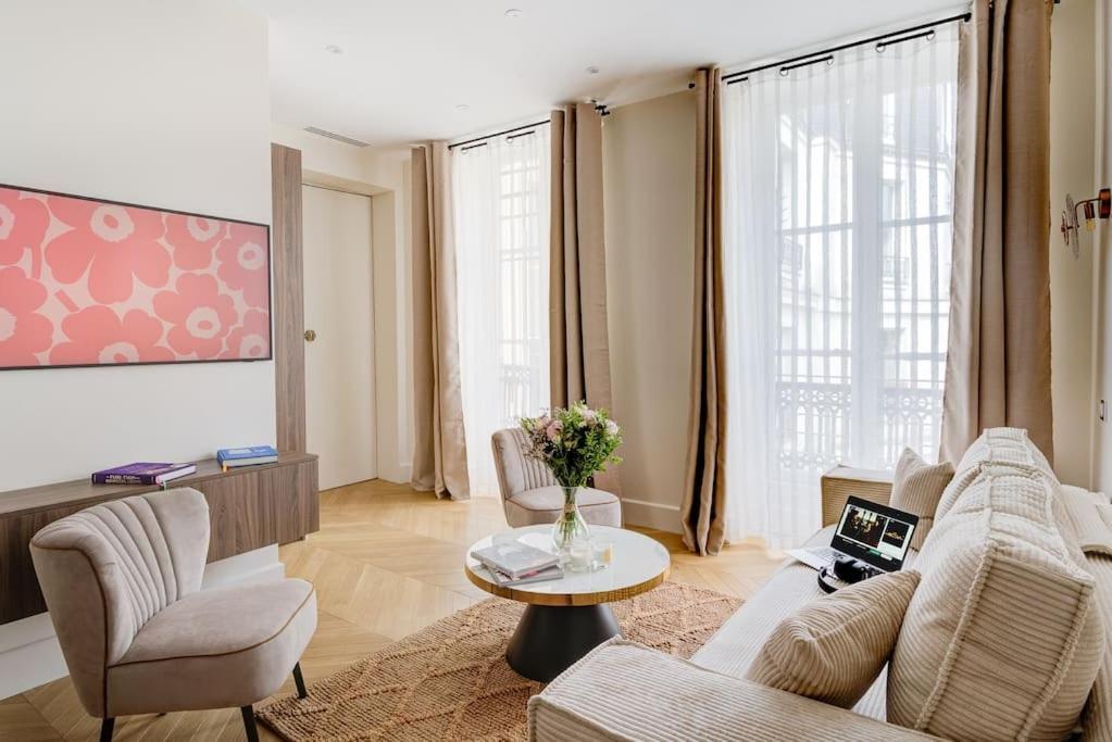 Apartment Stunning Family Flat - Grands Boulevards - With Ac *